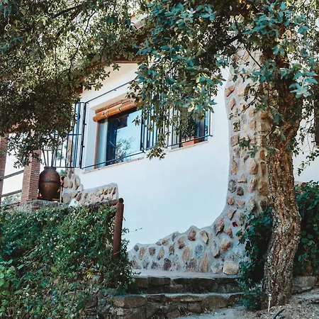 Peaceful In With Private Pool Villa Monesterio