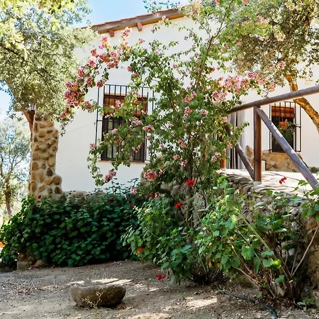 Peaceful In With Private Pool Villa Monesterio