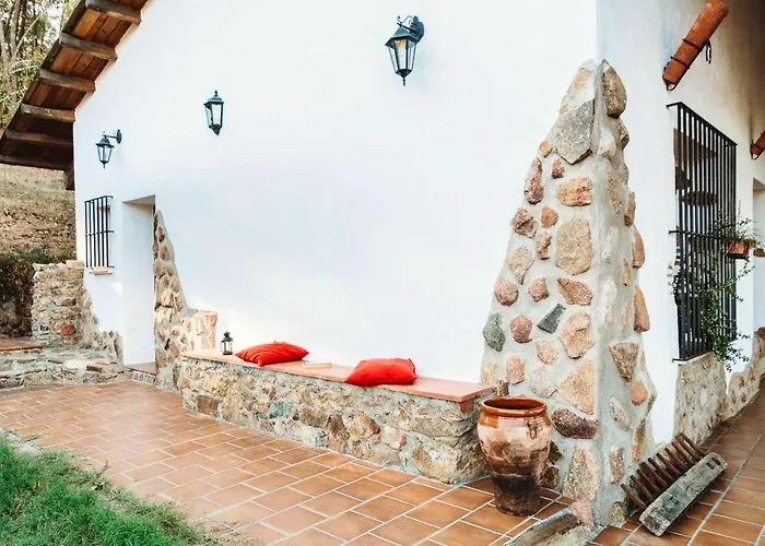 Peaceful In With Private Pool Villa Monesterio