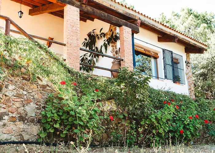 Peaceful In With Private Pool Villa Monesterio